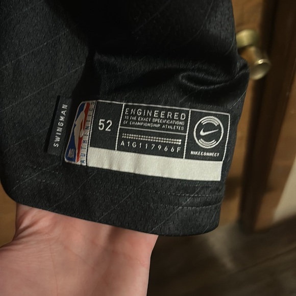 Cavaliers nba jersey - Picture 6 of 8